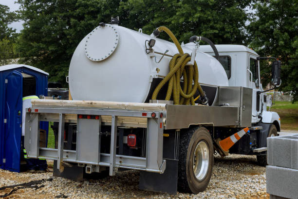 Best Portable toilet rental cost  in Fishersville, VA